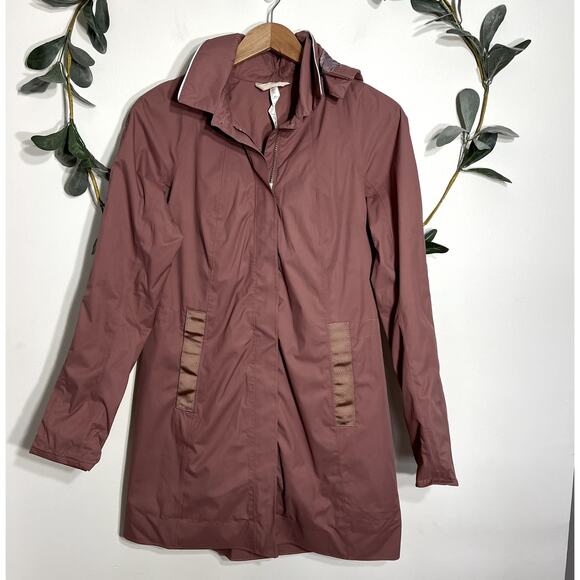 Lululemon Blush Pink Rain Jacket Size 6 LAST CALL - Picture 1 of 8